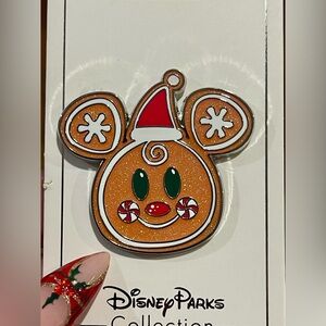 2020 Disney Parks Collection Christmas Gingerbread Man Mickey Mouse Head Pin New